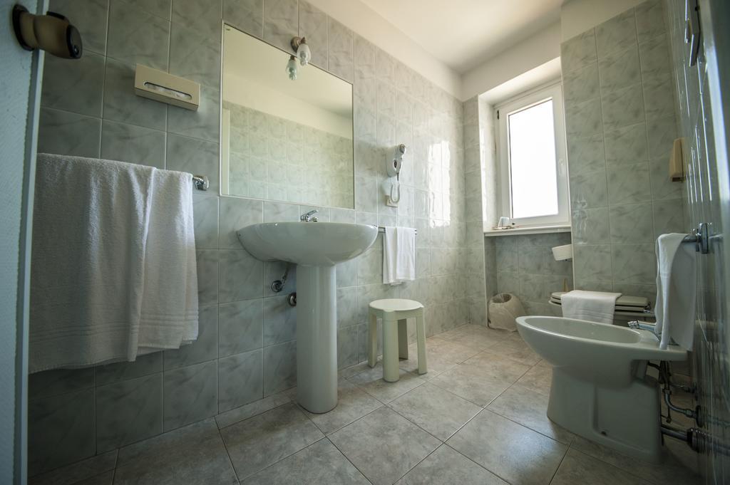 Hotel Murano Rossano Habitación foto